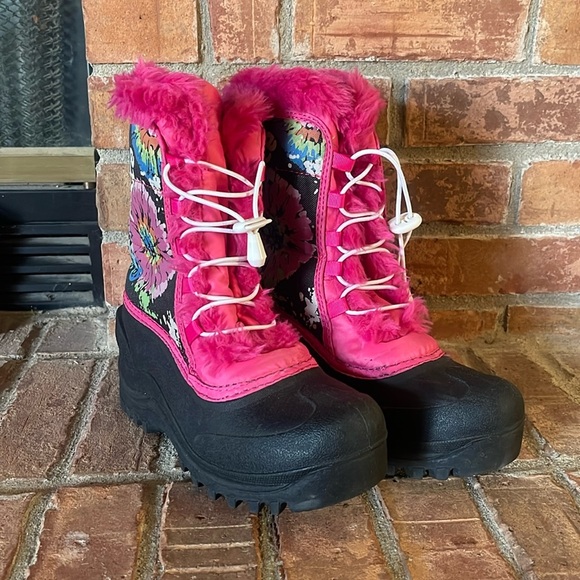 Thinsulate Celeste Peace Pink Snow Boots - Picture 1 of 7